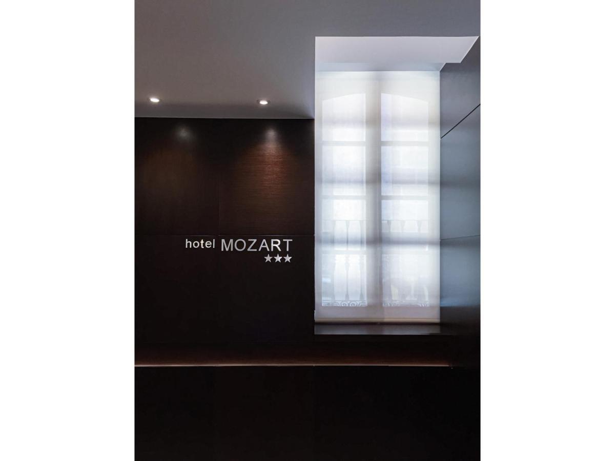 Hotel Mozart Valladolid Dış mekan fotoğraf