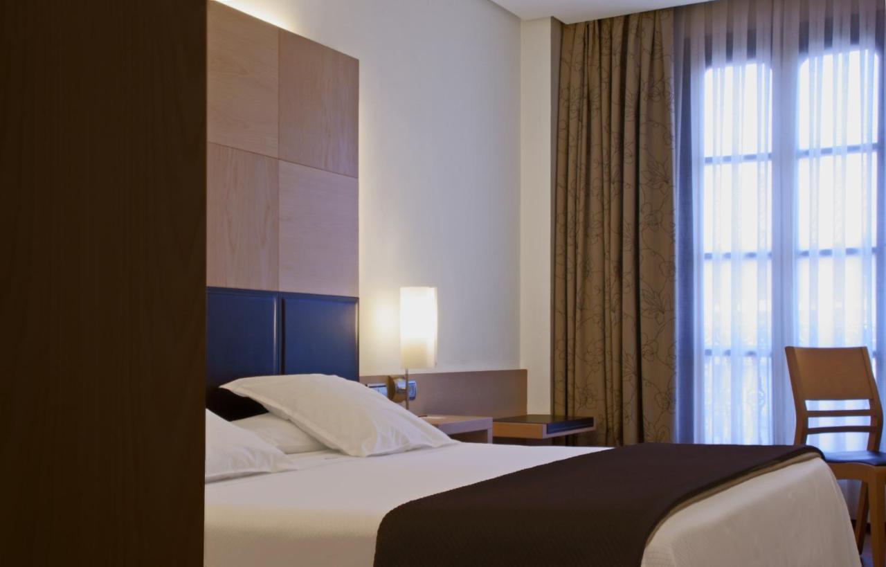 Hotel Mozart Valladolid Dış mekan fotoğraf