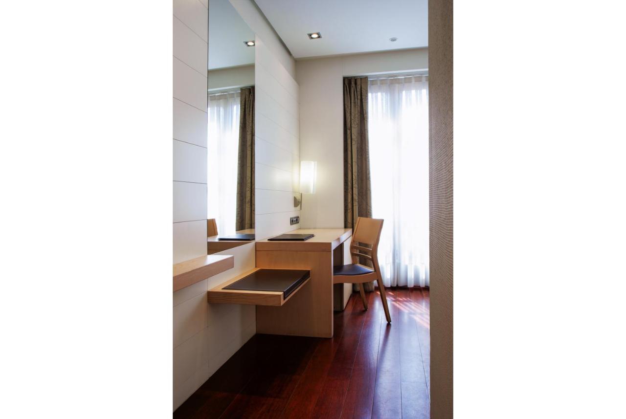 Hotel Mozart Valladolid Dış mekan fotoğraf
