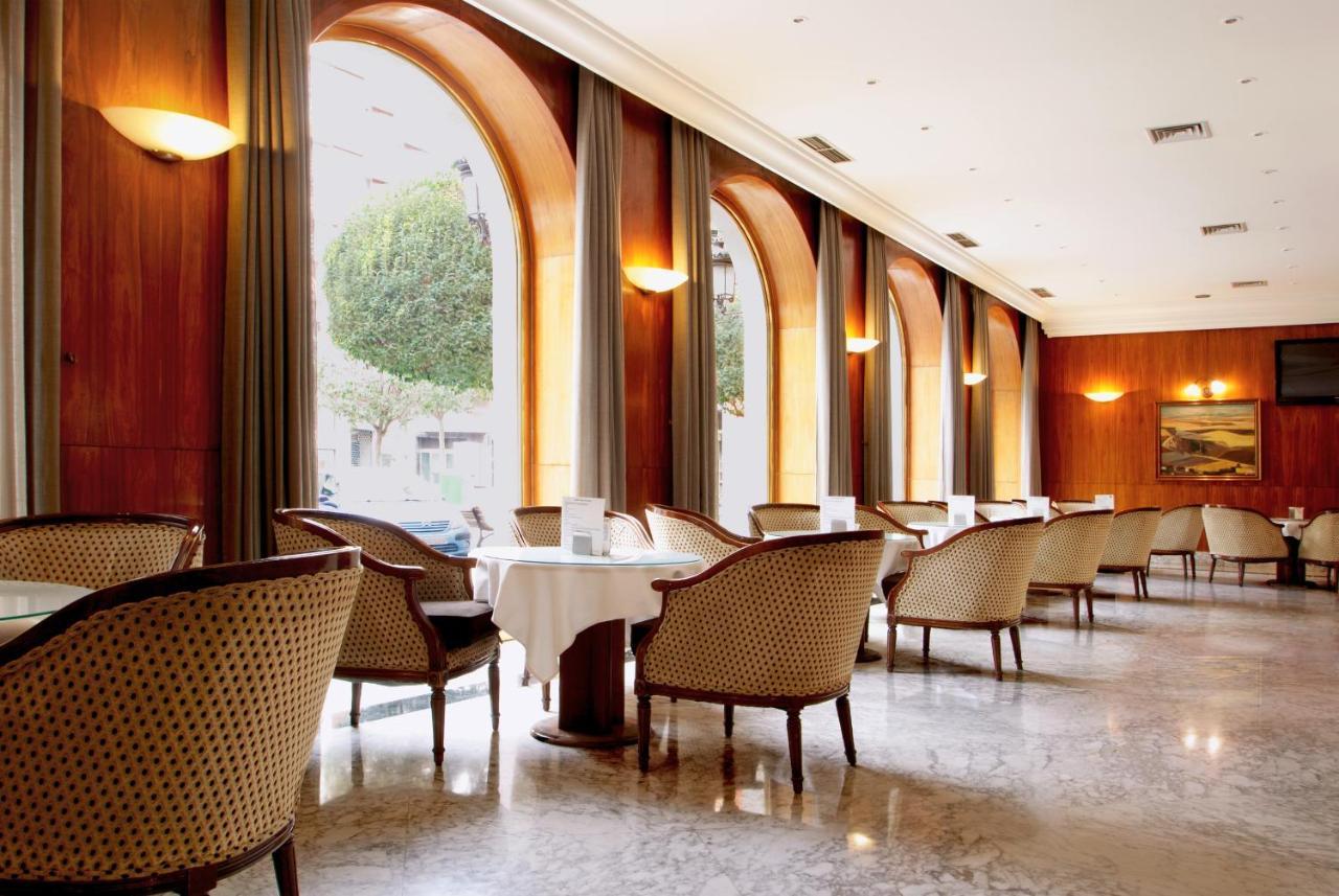 Hotel Mozart Valladolid Dış mekan fotoğraf