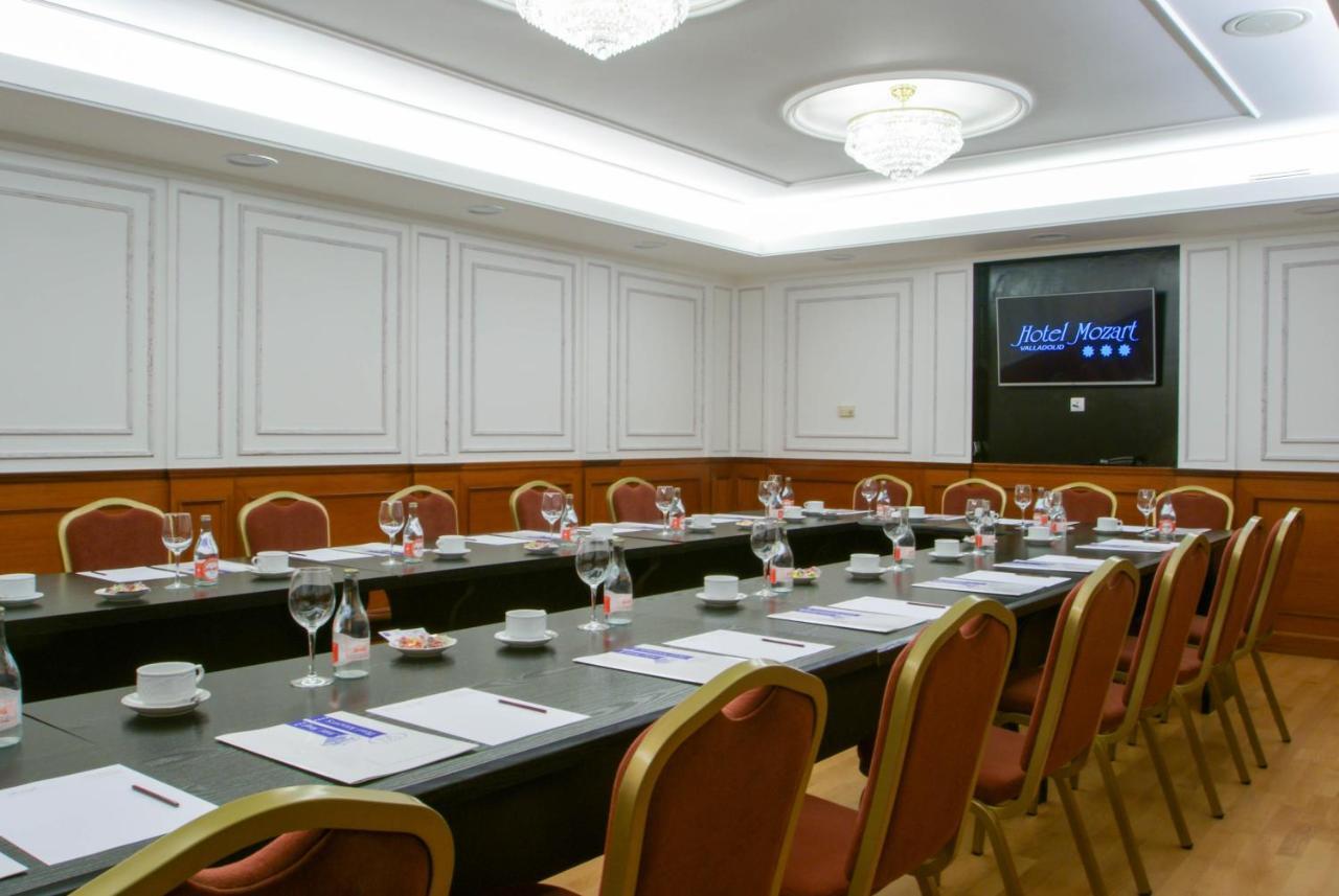 Hotel Mozart Valladolid Dış mekan fotoğraf